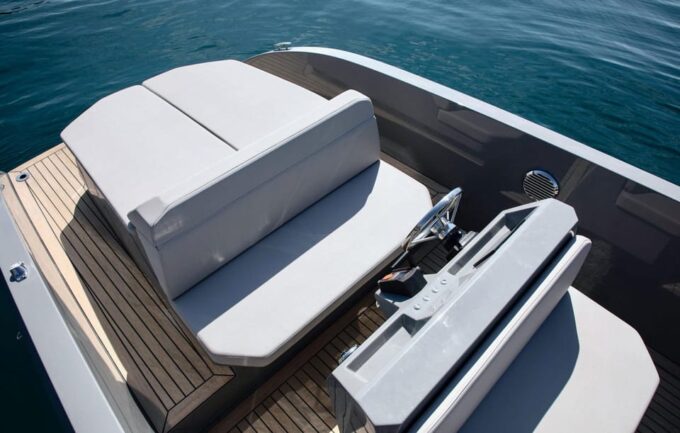 Boat Rental in Santa Maria Di Leuca · Mana 23 () - Included in the Price