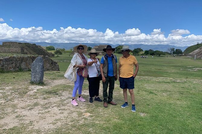 Full-Day Monte Alban Archaeological Site and Oaxaca Artisan Experience