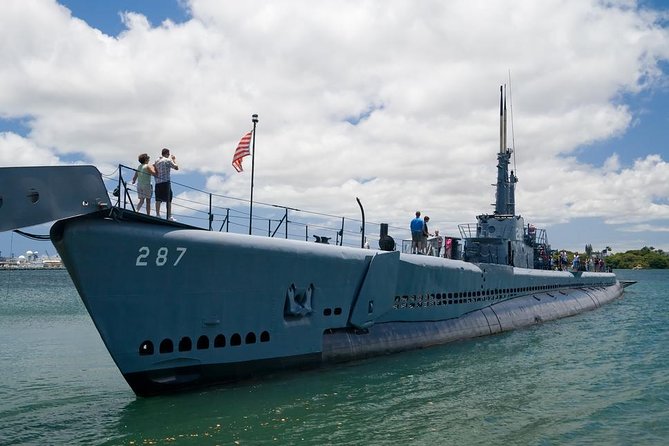 Pearl Harbor – USS Arizona – Honolulu City Tour