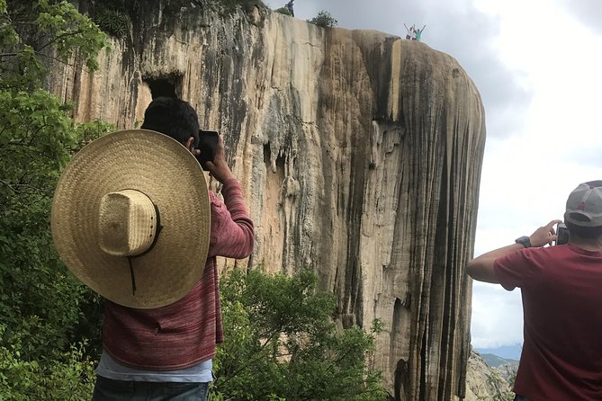 Private Tour to Hierve El Agua, Mezcal Tasting, and Textiles