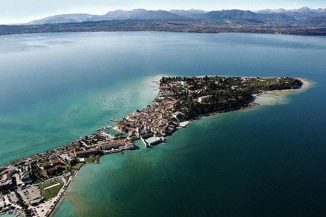Sirmione & Verona, Lake Garda, Private Guided Tour From Milan