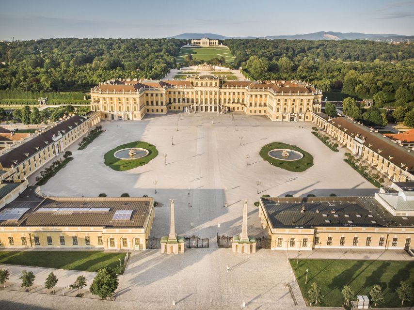 Vienna: Schönbrunn Palace Entry Ticket With Lunch - Palace Highlights