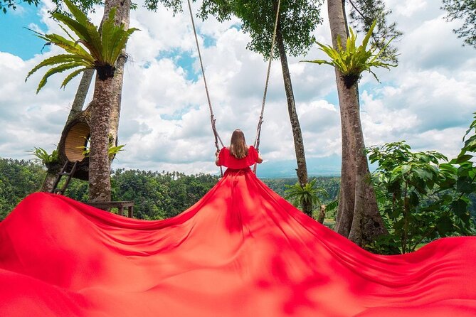 ️ Bali Instagram Tour: The Most Famous Spots (Private & All-Inclusive) - Waterfalls and Palaces
