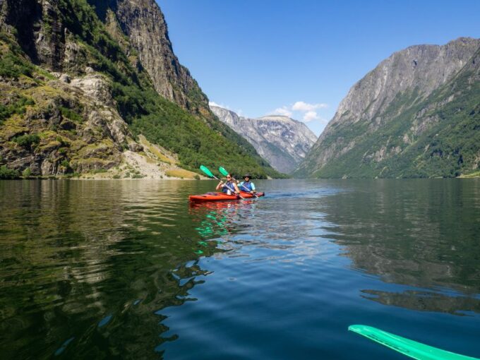Vossevangen: Nærøyfjord Full-Day Guided Kayaking Trip - Booking and Availability