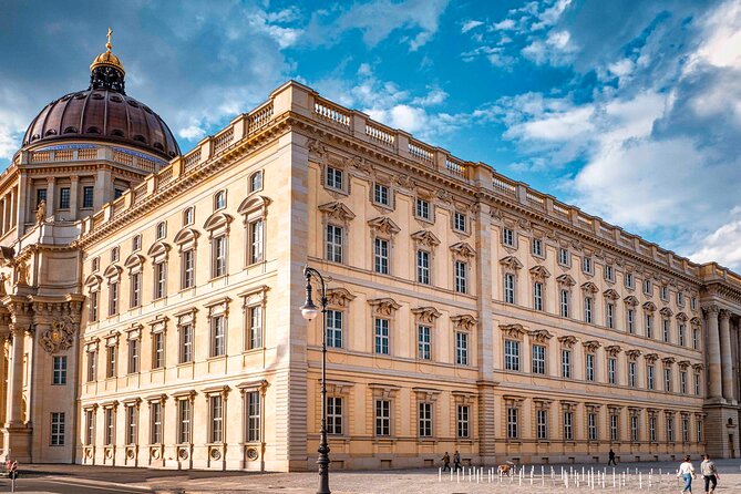 Best of Berlin HopOn HopOff Tour