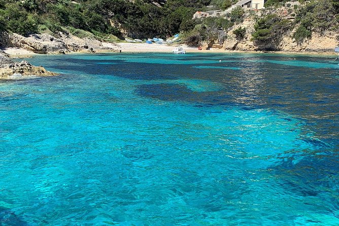 Luxury Blue Cave & 5 Islands Tour From Split - Overview of the Tour