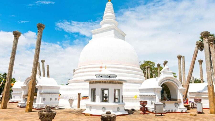 Anuradhapura Ancient City Guided Day Tour From Kandy