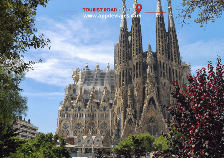 Barcelona: 4-Hour City Highlights Walking Tour