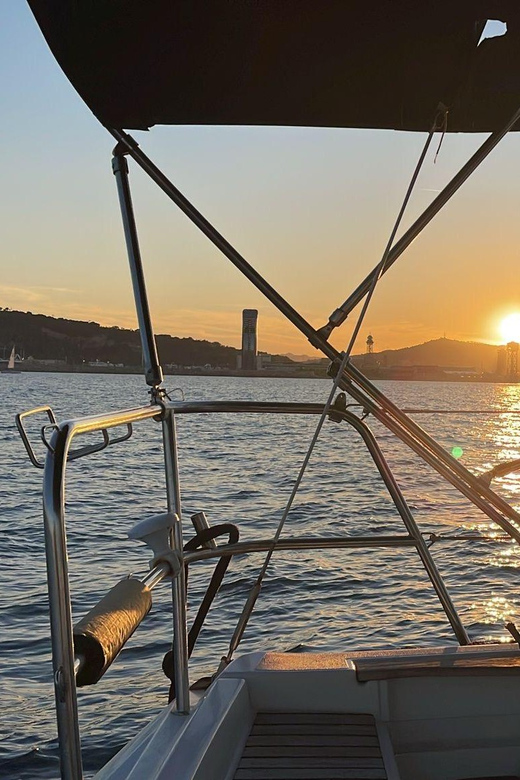 Barcelona: Boat Trip With Champagne Open Bar and Snacks