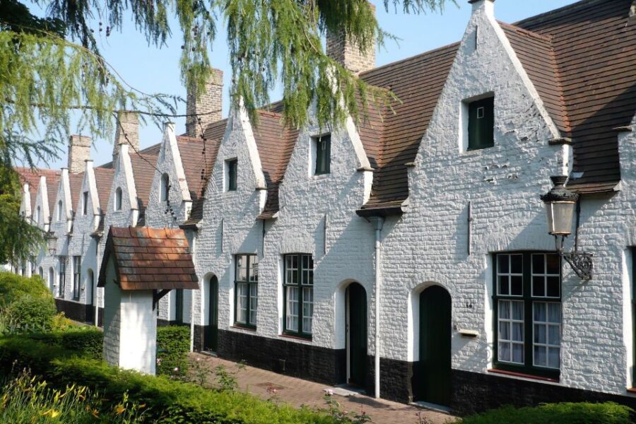 Bruges Beer and Chocolate Walking Tour - Tour Overview and Pricing