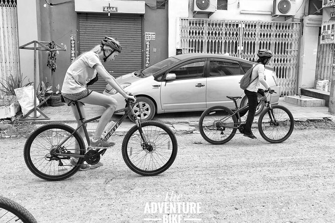 Explore Local Livelihood & Countryside (Half-Day Cycling Tour)