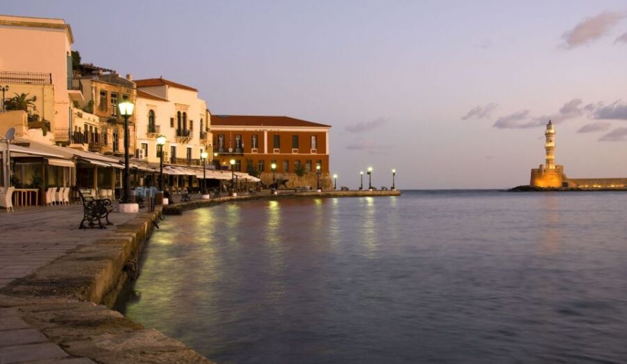 From Rethymno: Chania Roundtrip Transfer With Free Time