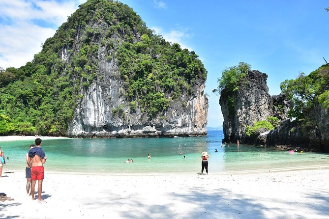 Hong Island Speed Boat Adventure by Sea Eagle Tour From Krabi