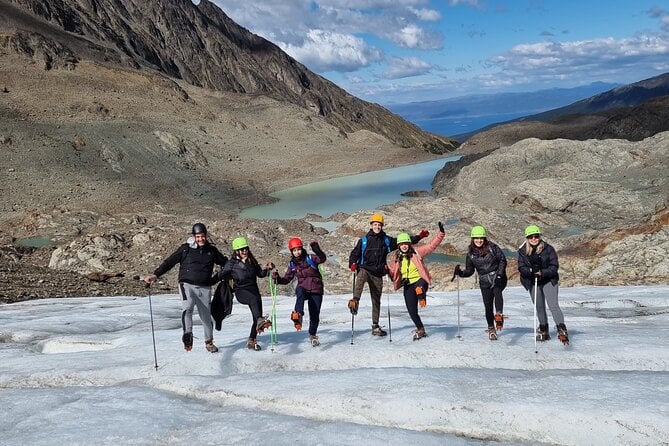 Ice Trekking Vinciguerra Glacier And Laguna De Los Témpanos Premium