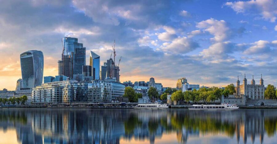 London: Westminster to Greenwich River Thames Cruise - Cruise Details