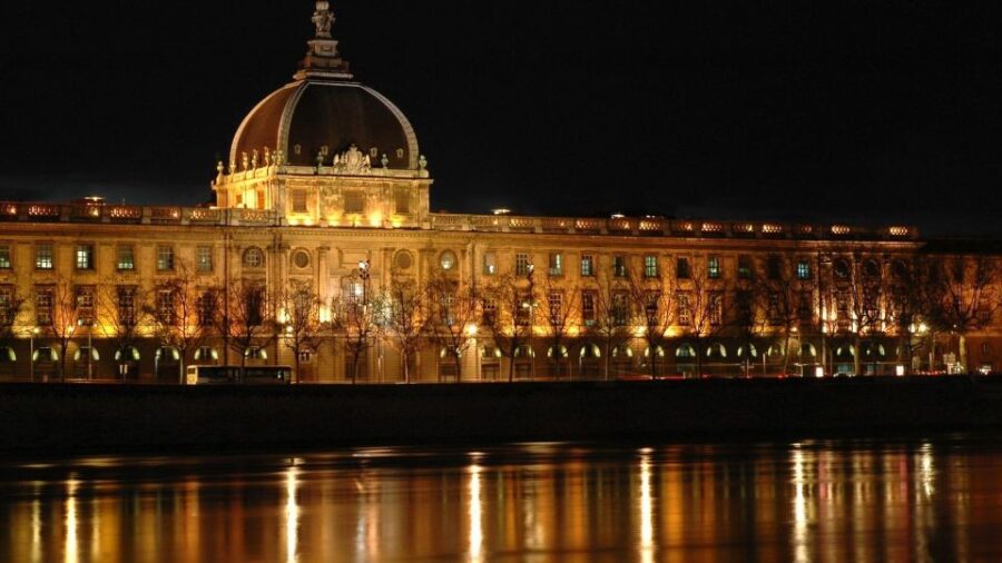 Lyon: Crazy Christmas City Escape Game
