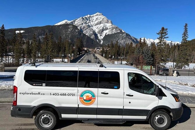Private Transfer: Banff or Canmore to Calgary