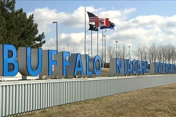 Private Transfer: Buffalo Int'l Airport (BUF) to Niagara Falls, ON