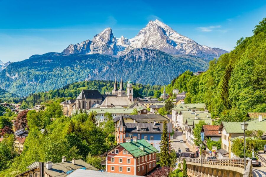 Salzburg: Sound of Music and Salt Mines Tour
