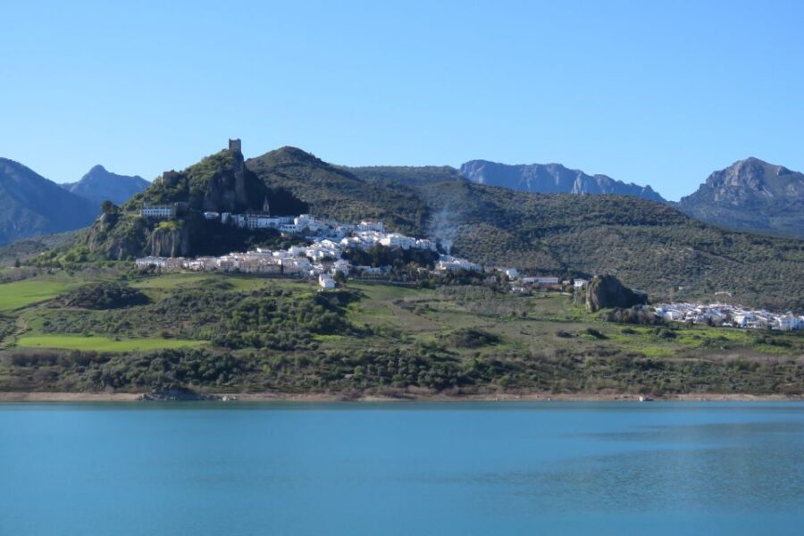 Seville: Private One-Way Transfer From Seville to Ronda