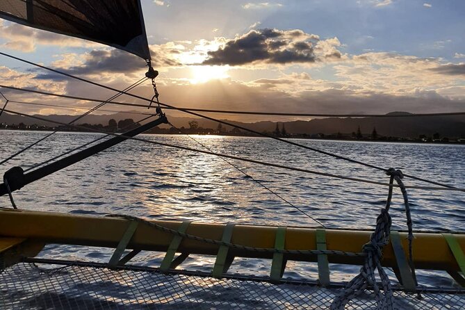 Sundowner- 2 Hour Chilled Out Private Charter