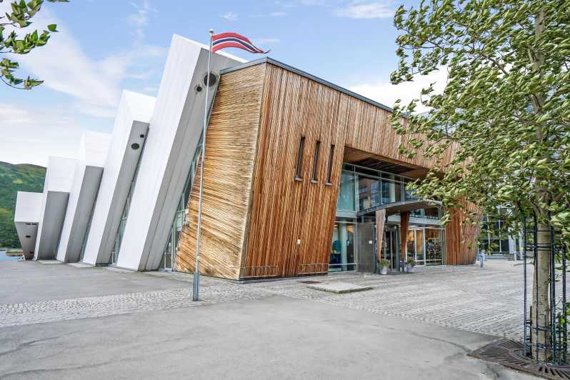 Tromsø: Guided Tour of Polaria - Tour Overview and Details