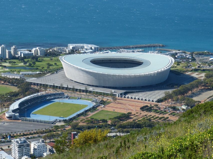 Welcome to Cape Town: Private Walking Tour With a Local
