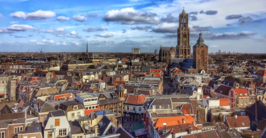 Your Own Utrecht. on a Quest for Mysteries and Treasures