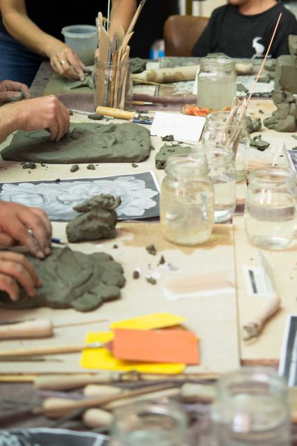 2-Hour Pottery Making Workshop in Ragusa