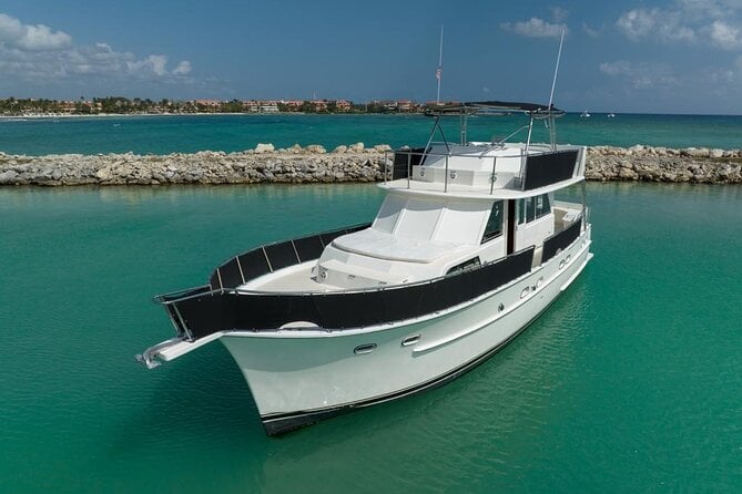 2 Hour Sunset-53 Hatteras Tulum, Playa Del Carmen, Riviera Maya - Location and Reviews