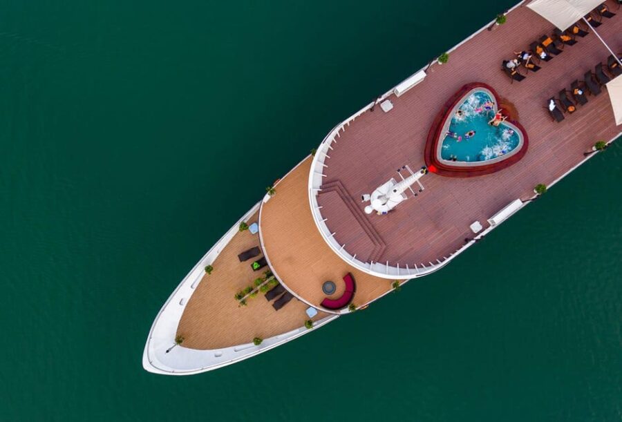 3-Day: 5-Star Cruises Lan Ha & Halong Bay W/Viet Hai Village