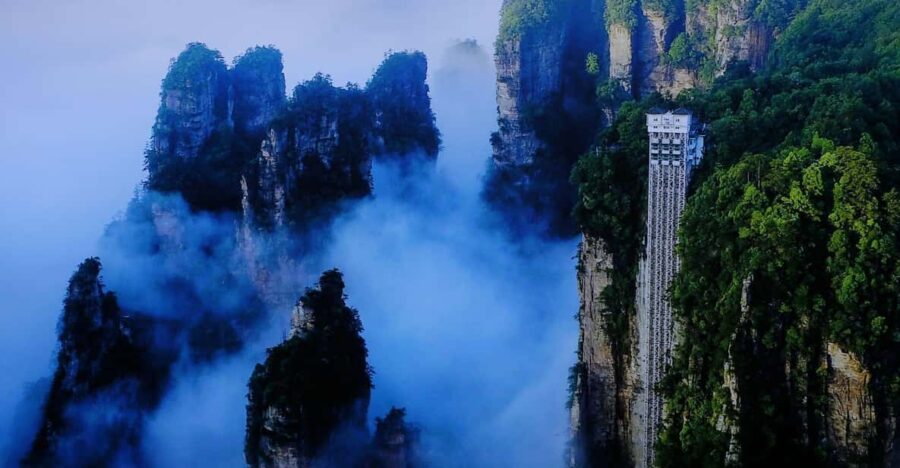 4-Day Zhangjiajie And Fenghuang Tour With Tickets