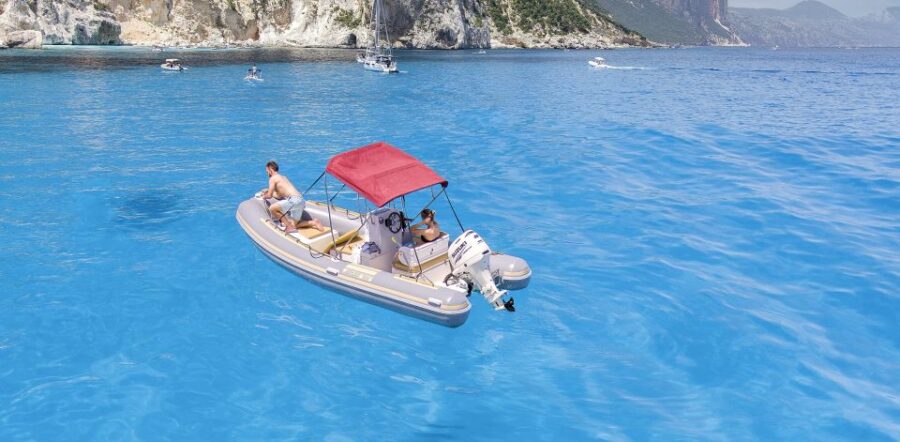 5-Metre Dinghy Rental Without a Licence