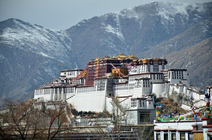 8 Days Lhasa to Everest Base Camp Group Tour