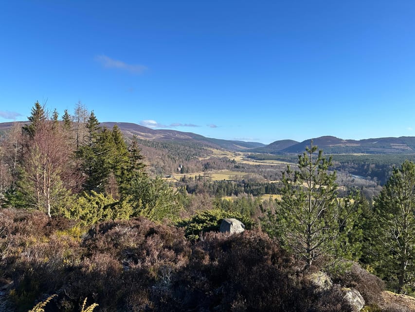 Aberdeenshire: Balmoral Cairns Walking Tour