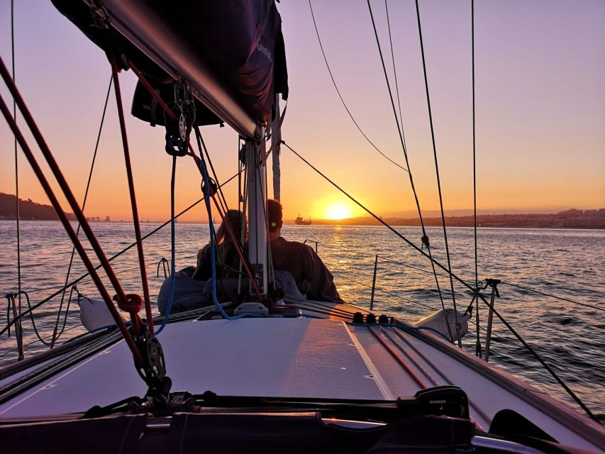 Agadir: Private Sunset Boat Tour With Light Dinner