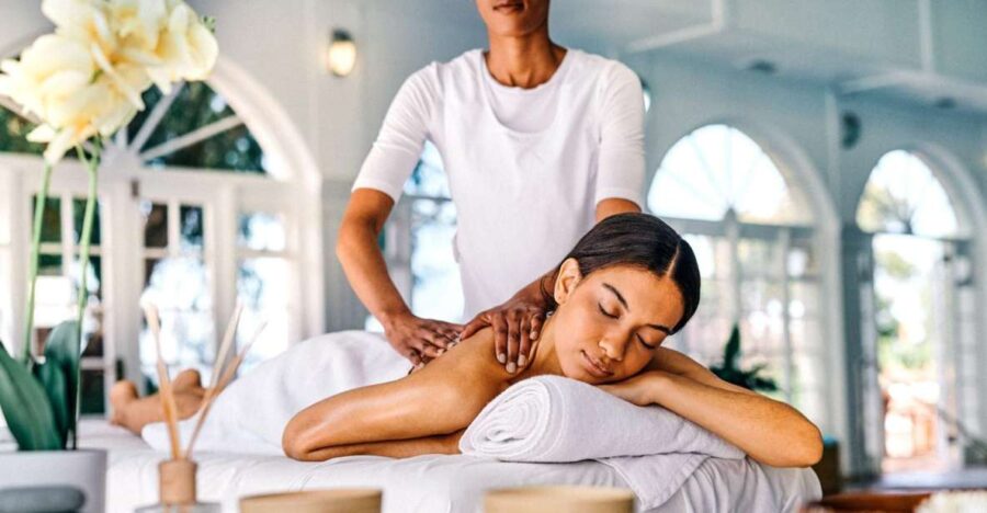 Agadir: Traditional Massage