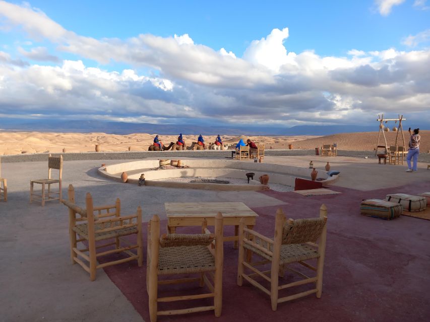 Agafay Dinner & Camels Enjoy the Sunsit Over the Stony Dune
