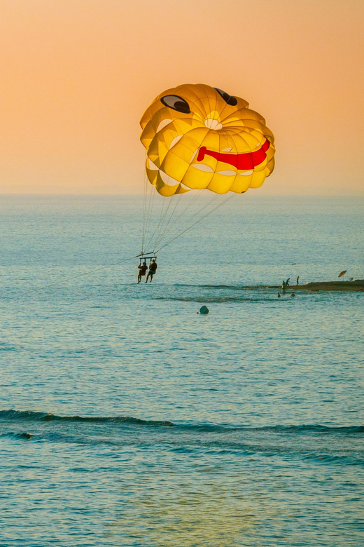 Alicante: Parasailing and City Bike Rental (All Day) - Activity Overview