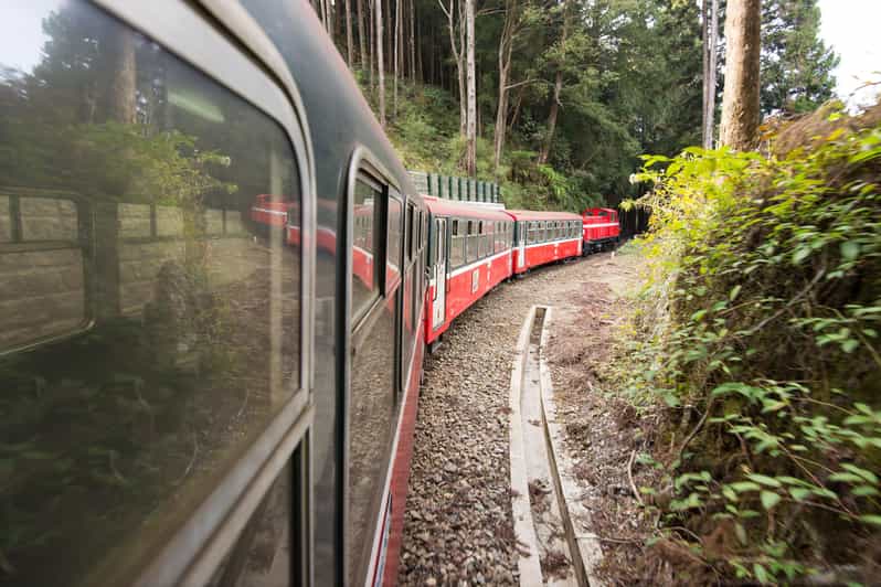 Alishan: Private Transfer to and From Chiayi City - Service Overview