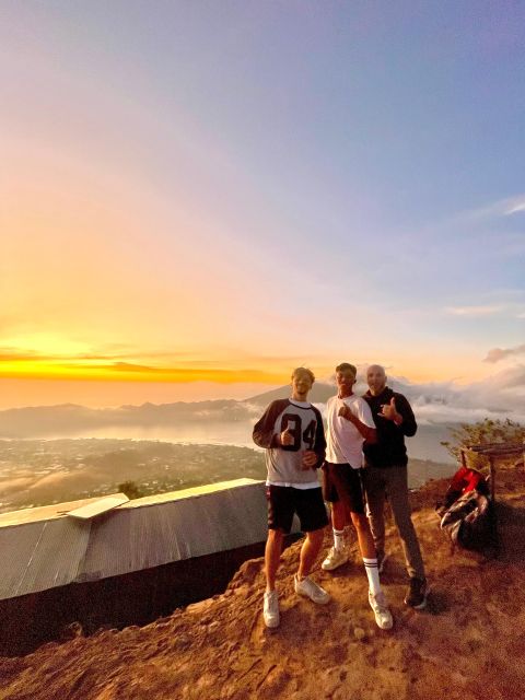 All Inclusive M.Batur Hike With Hot Spring & Hotel Transfer