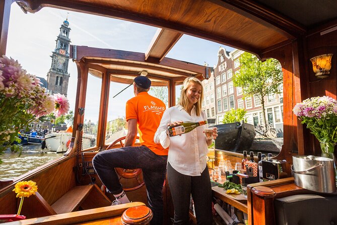 Amsterdam Canal Cruise in Classic Salon Boat With Drinks and Cheese