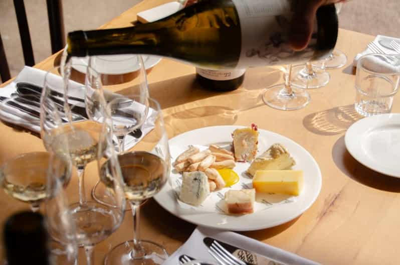 Amsterdam: Cheese and Wine Tasting in Urban Winery