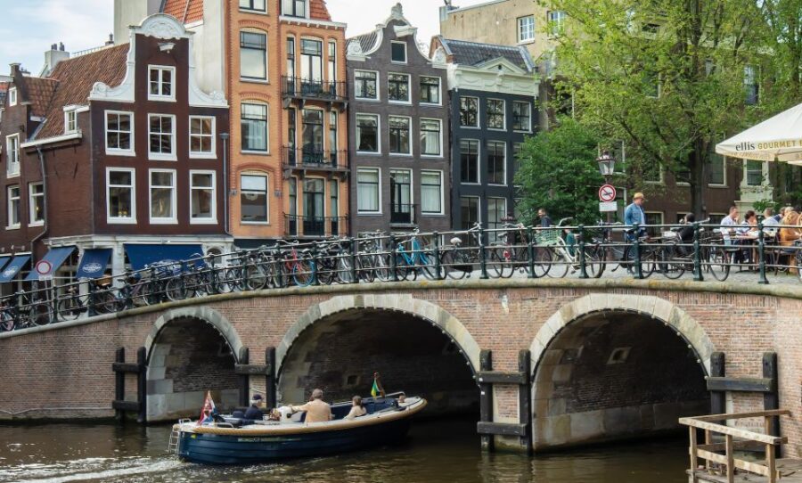 Amsterdam: Red Light District & City Tour German or English