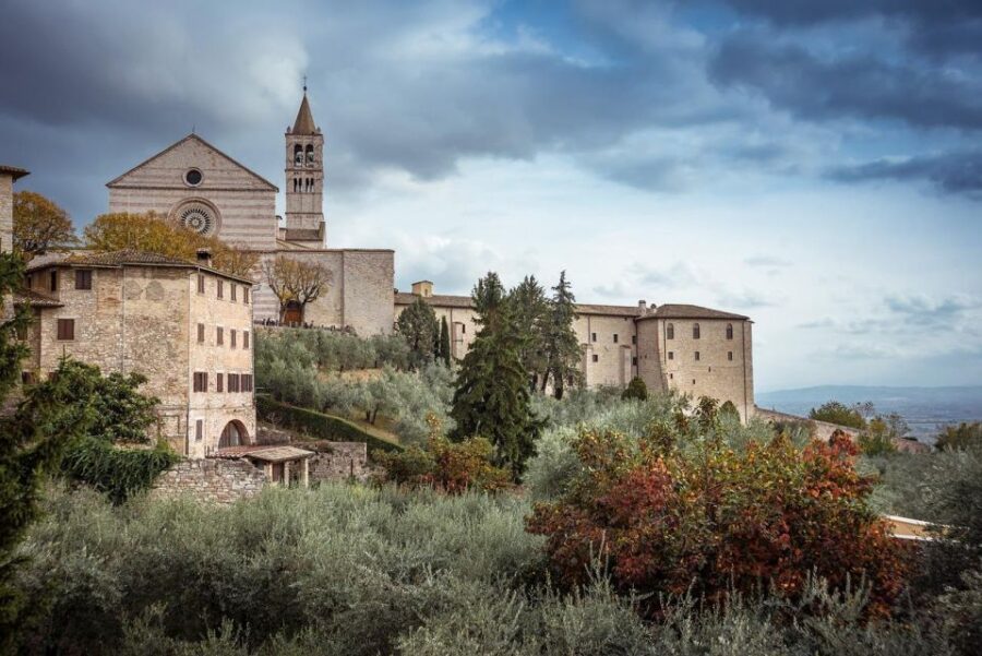 Assisi Walking Tour: Saint Francis and Saint Claire - Tour Overview and Pricing