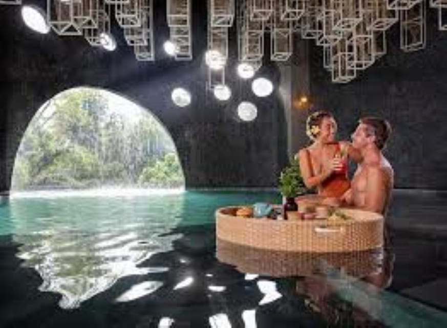 Bali – Chasing Waterfalls and Infinity Pool
