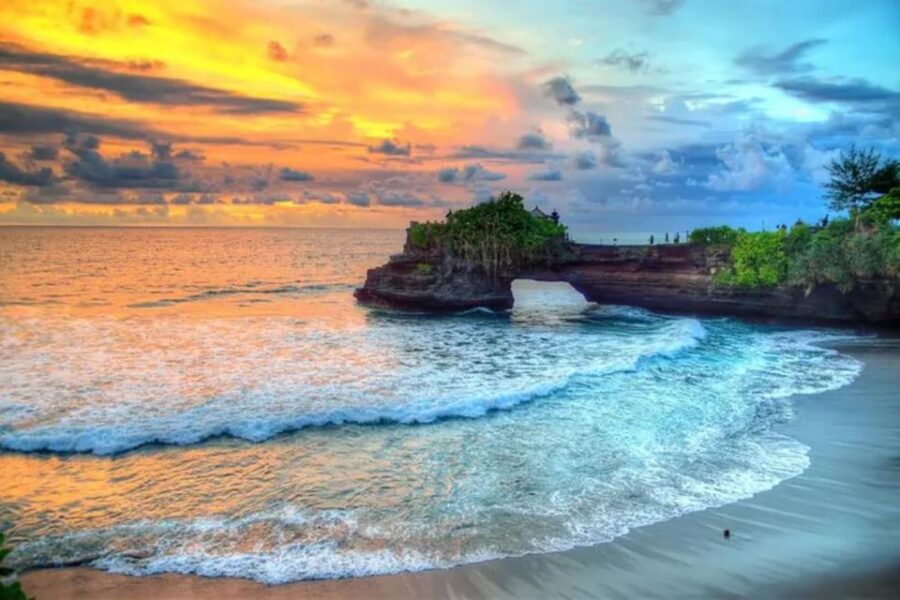 Bali: Half Day Tanah Lot Temple Sunset Tour