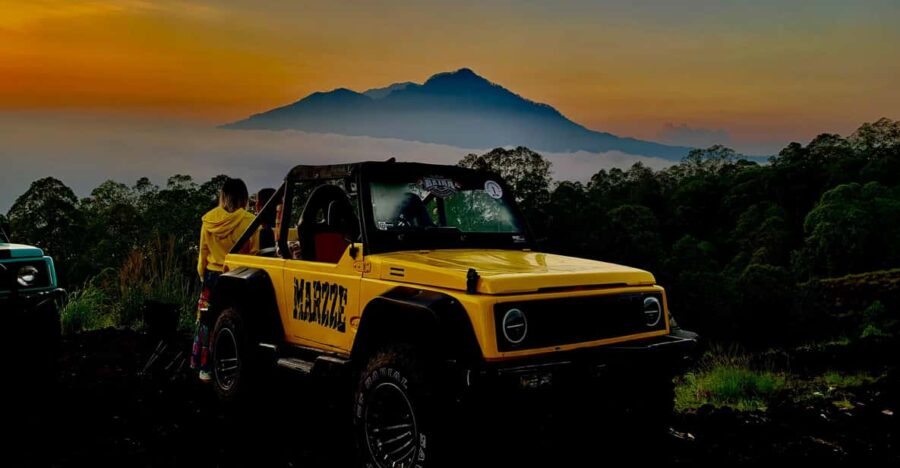 Bali: Mount Batur Sunrise Jeep With Breackfast & Hot Spring