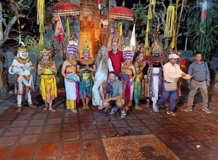Bali : Padang Padang Beach , Kecak Dance & Jimbaran Dinner