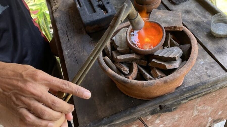 Bali: Sidemen Jewelry Silver Class With 7 Gram of Silver